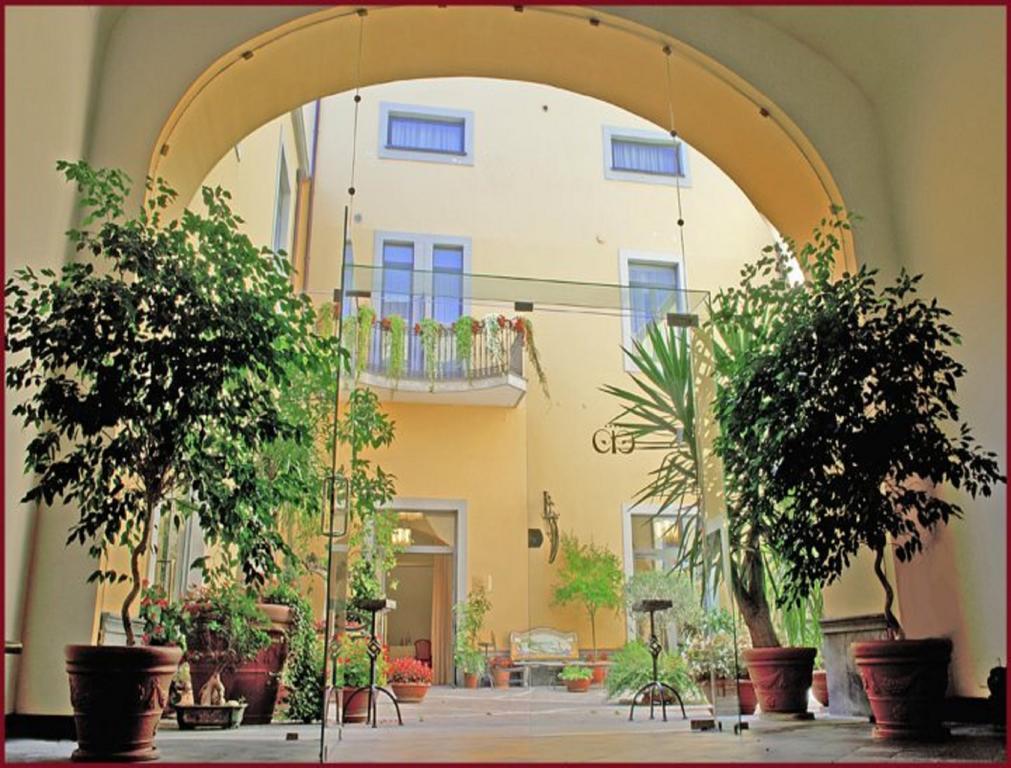 Le Cheminee Business Hotel Napoli Dış mekan fotoğraf