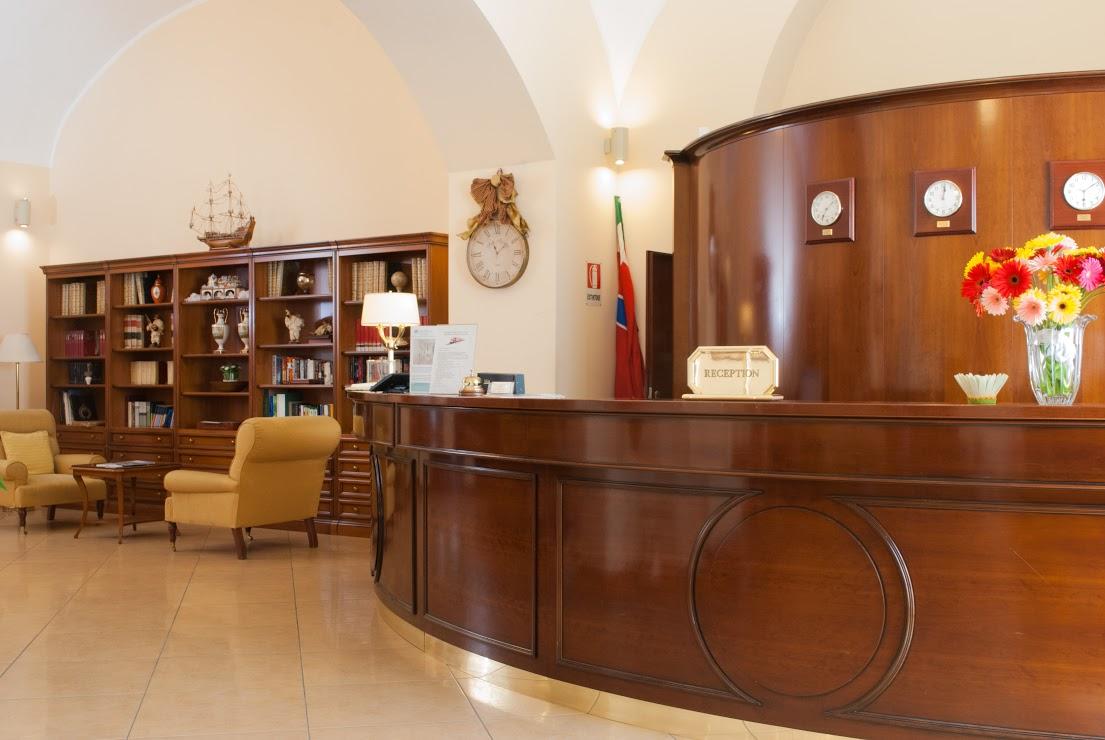 Le Cheminee Business Hotel Napoli Dış mekan fotoğraf