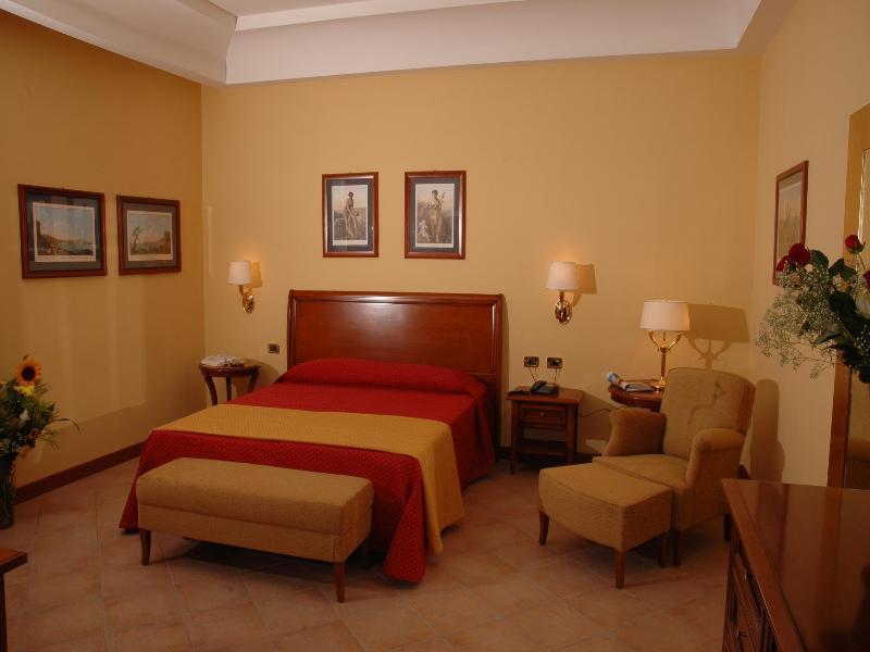 Le Cheminee Business Hotel Napoli Dış mekan fotoğraf