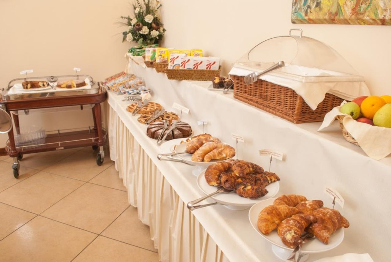 Le Cheminee Business Hotel Napoli Dış mekan fotoğraf