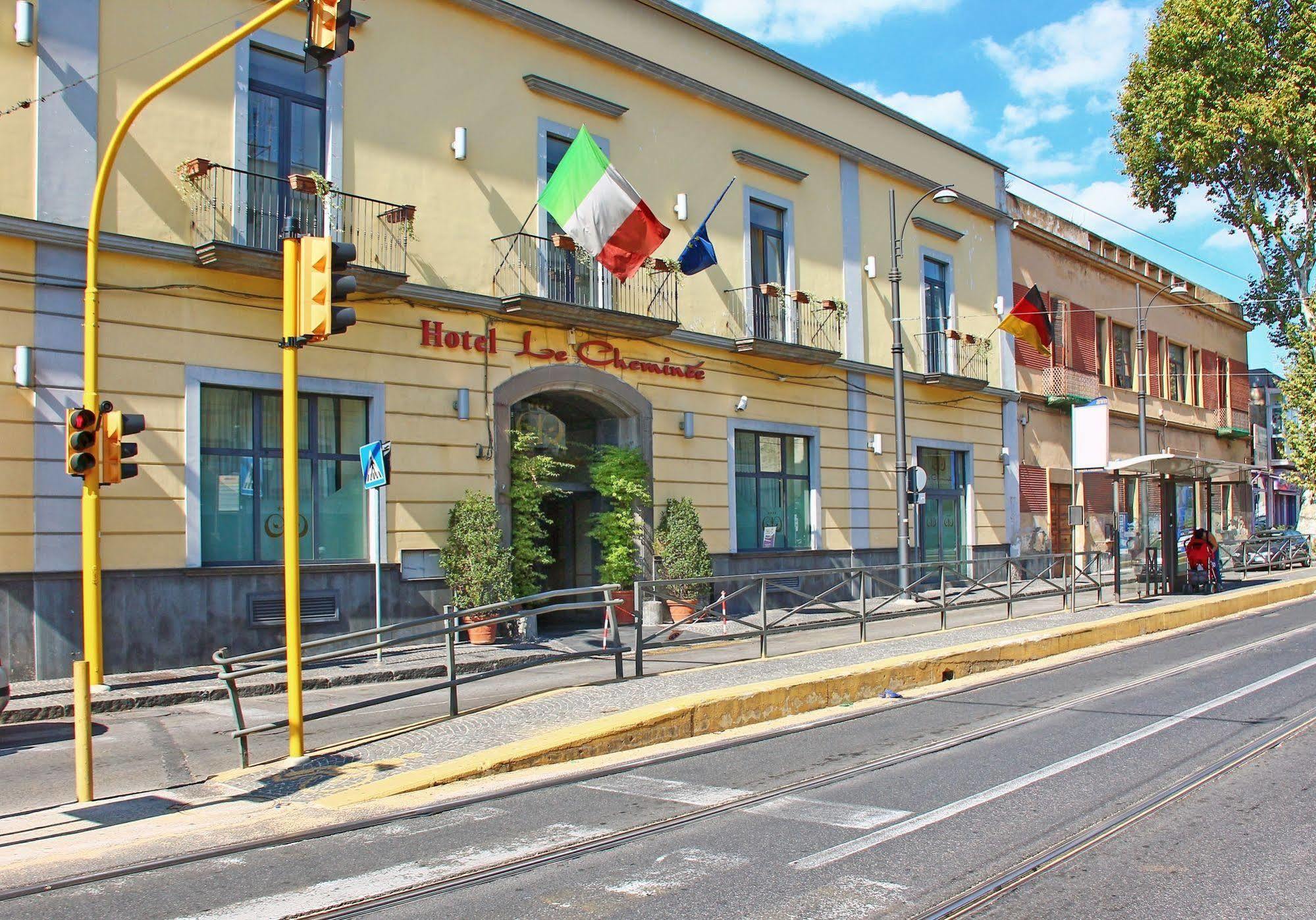 Le Cheminee Business Hotel Napoli Dış mekan fotoğraf