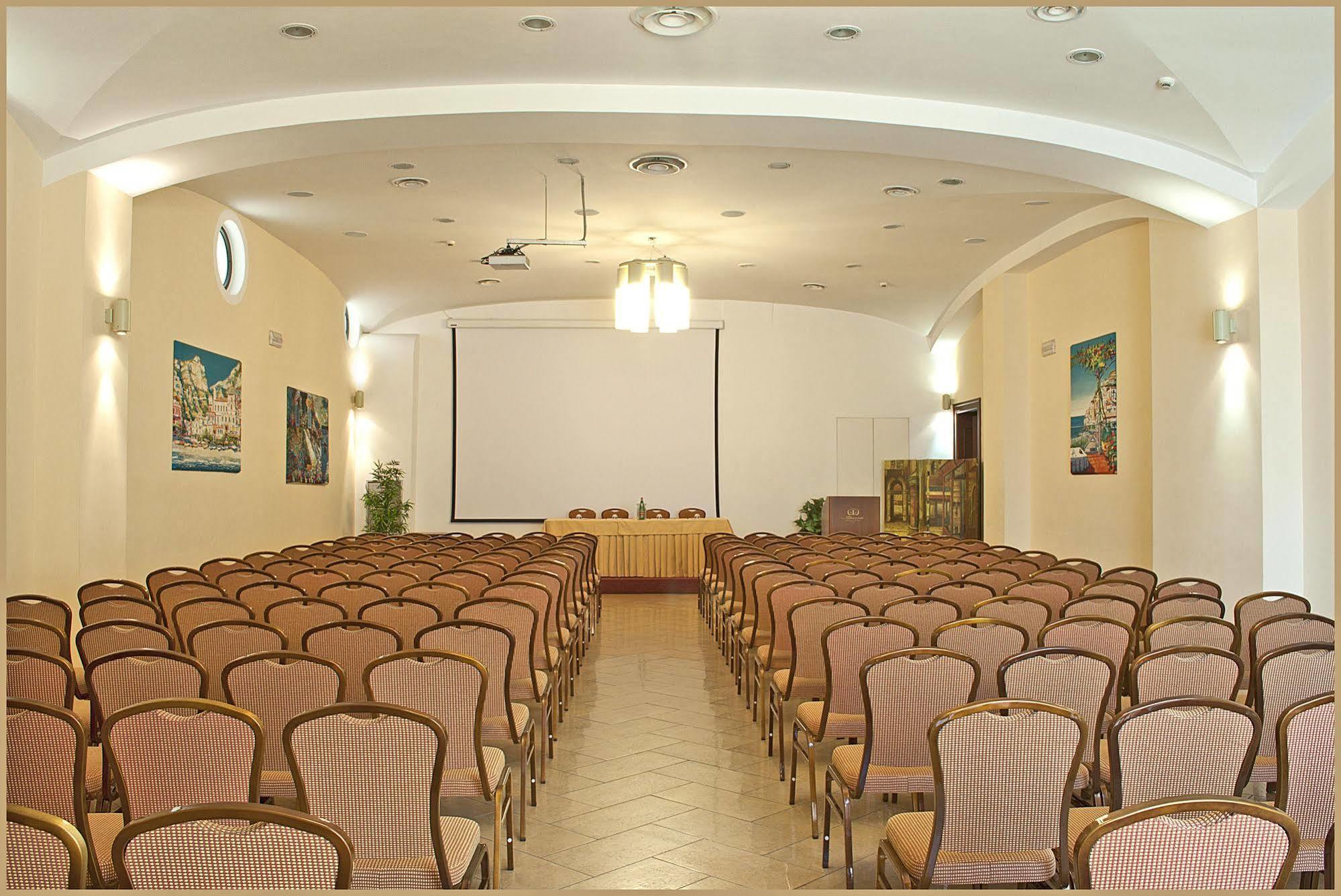 Le Cheminee Business Hotel Napoli Dış mekan fotoğraf