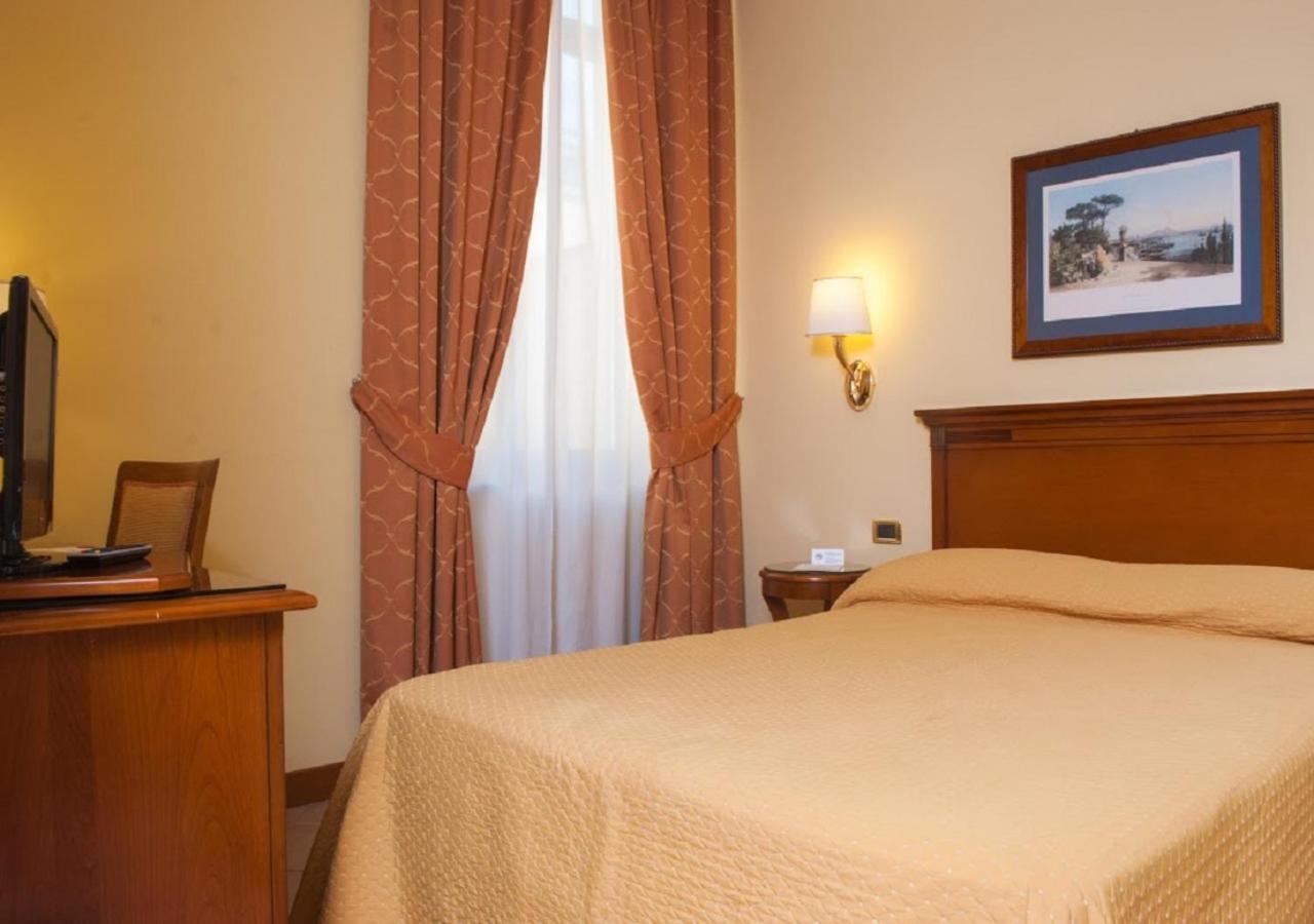 Le Cheminee Business Hotel Napoli Dış mekan fotoğraf